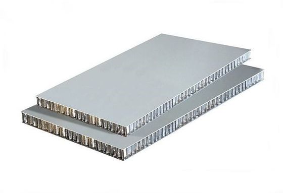 El panel de aluminio aislado 1500x6000m m del compuesto del panal