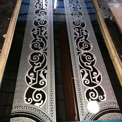 Los 304 paneles de pared inoxidables grabados al agua fuerte de la hoja de acero del elevador del modelo del espejo 1219x2438m m