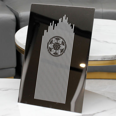 Buen precio El acero inoxidable decorativo del elevador AiSi 304 cubre el grueso de 1.0m m en línea